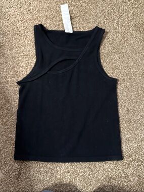 Fabletics cut out tank top size small